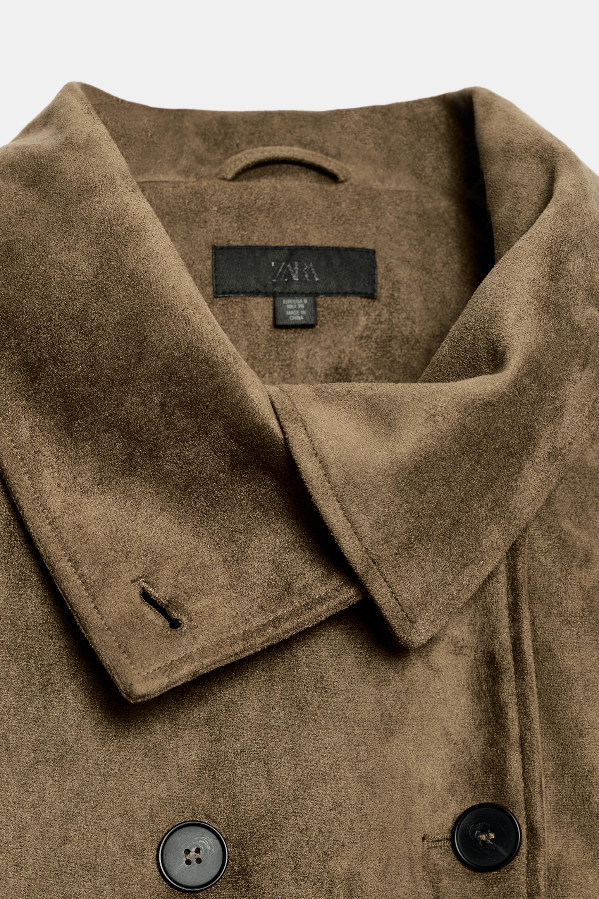 GILET AVEC CEINTURE EFFET DAIM